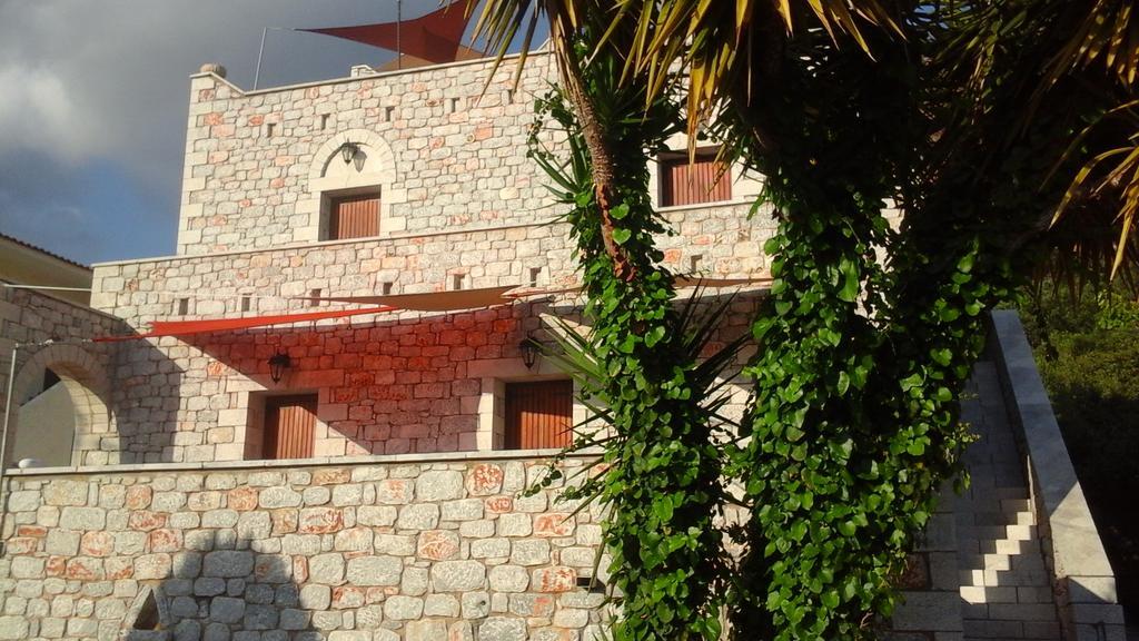 Foivos 2 Hotel Gythio Zewnętrze zdjęcie
